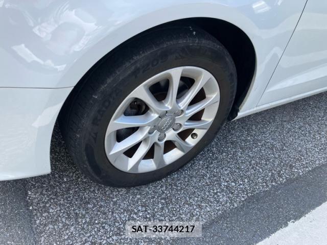 Audi A3 2015-11 8779532-4
