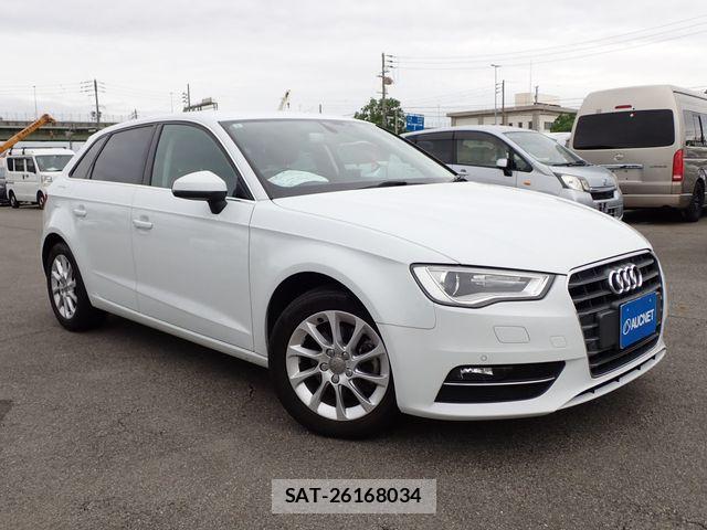 Audi A3 2015-08 8779524-0
