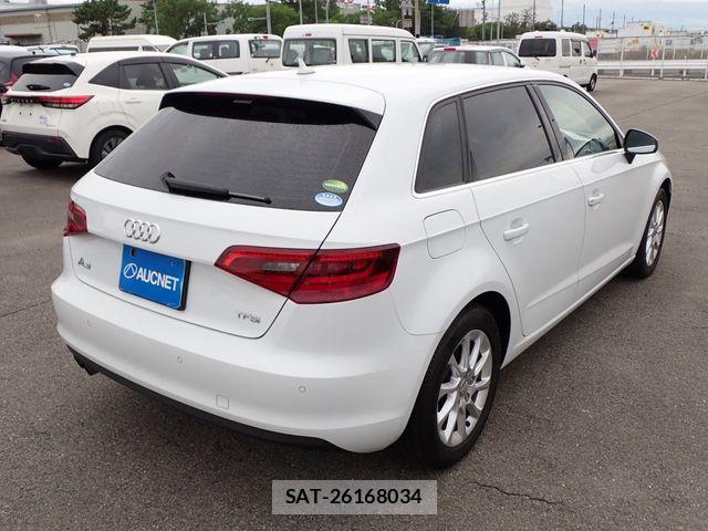 Audi A3 2015-08 8779524-10