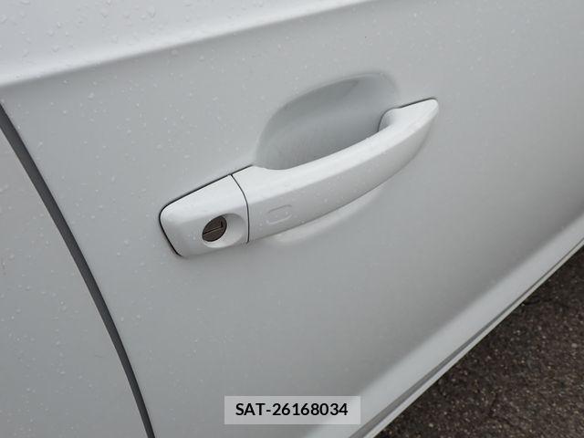Audi A3 2015-08 8779524-12