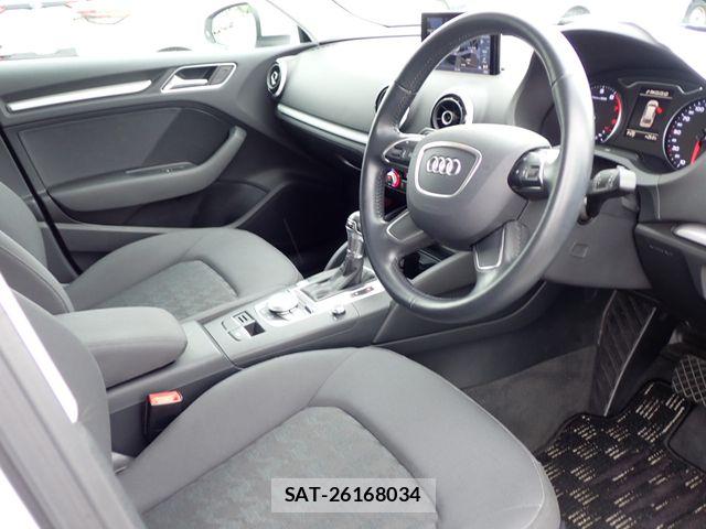Audi A3 2015-08 8779524-1