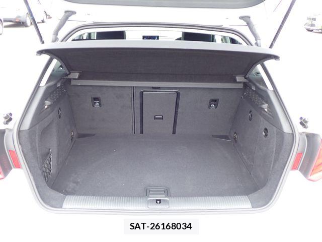 Audi A3 2015-08 8779524-24
