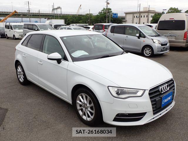 Audi A3 2015-08 8779524-3