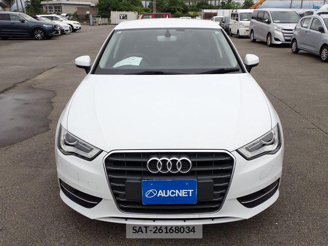 Audi A3 2015-08 8779524-4