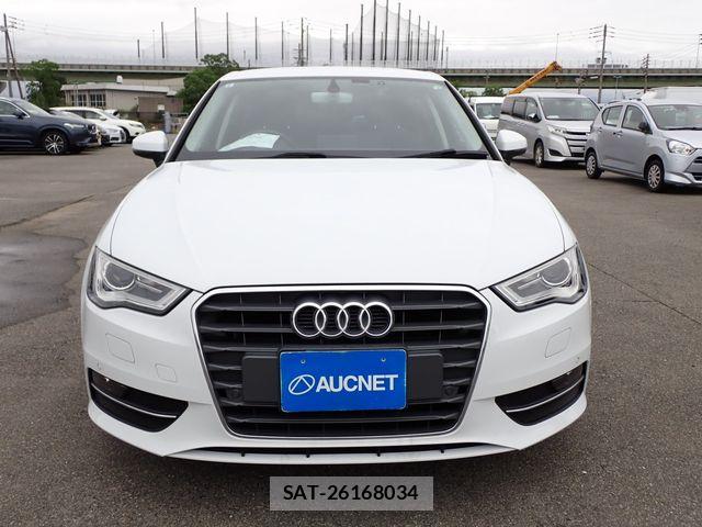 Audi A3 2015-08 8779524-5