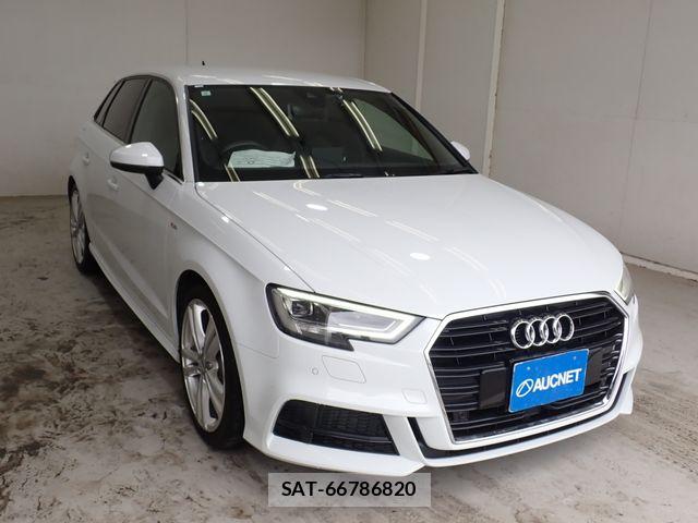 Audi A3 2019-04 8795288-3