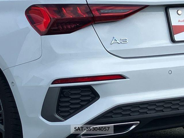 Audi A3 2023-12 8827894-16