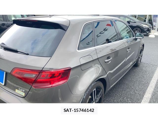 Audi A3 2013-10 8827896-17