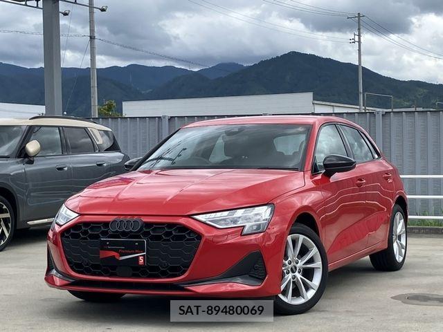 Audi A3 2025-10 8827893-0