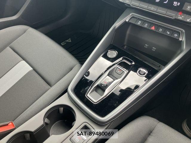 Audi A3 2025-10 8827893-10