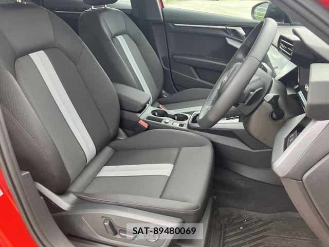 Audi A3 2025-10 8827893-11