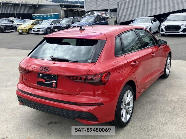 Audi A3 2025-10 8827893-2