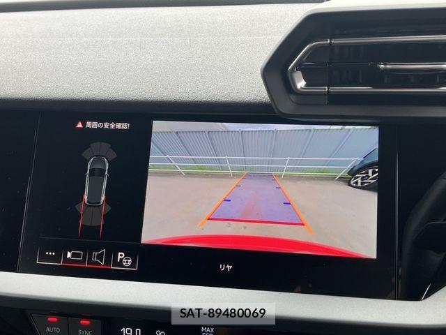 Audi A3 2025-10 8827893-8