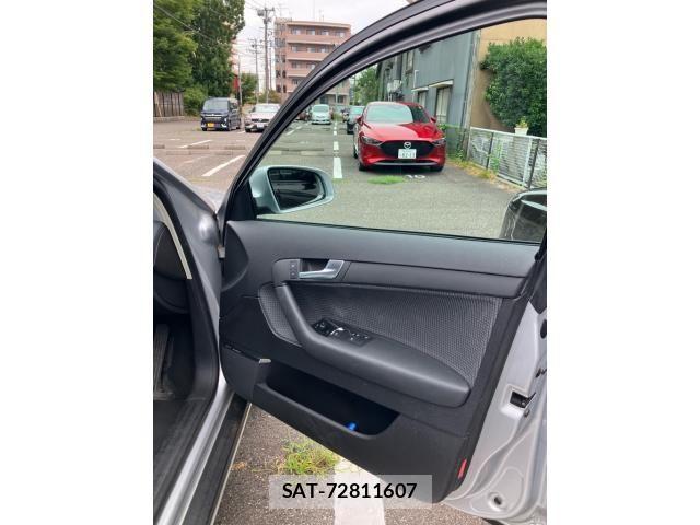 Audi A3 2006-04 8827899-13