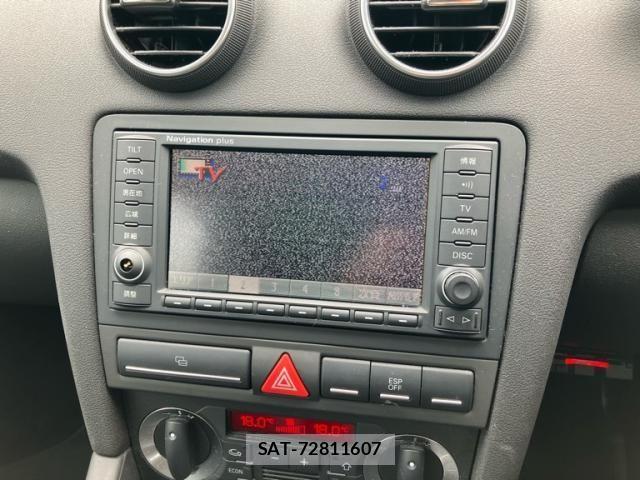 Audi A3 2006-04 8827899-24