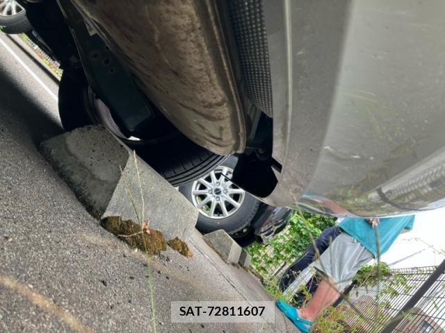 Audi A3 2006-04 8827899-5