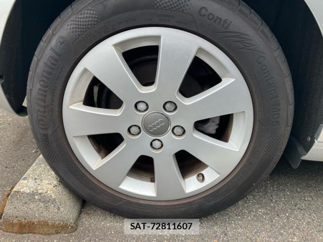 Audi A3 2006-04 8827899-6