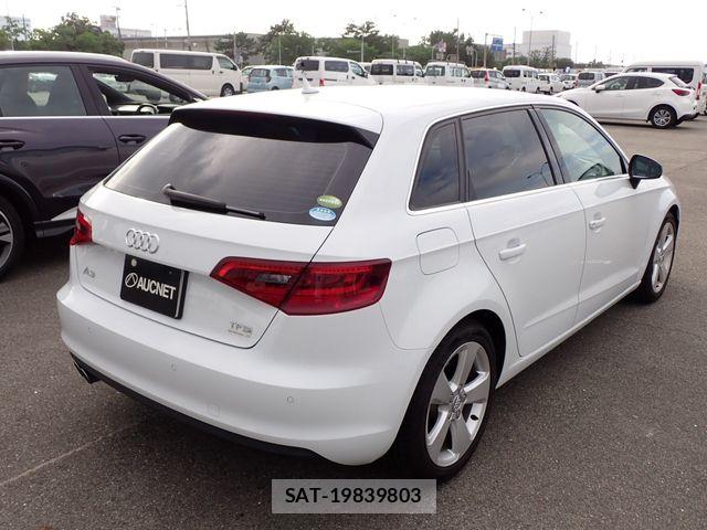Audi A3 2016-05 8848264-10