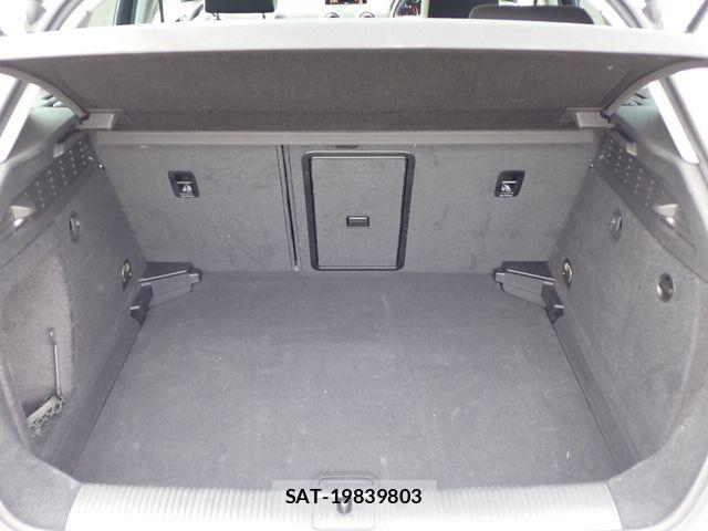 Audi A3 2016-05 8848264-25