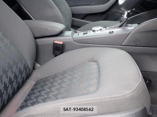 Audi A3 2015-08 8848263-21