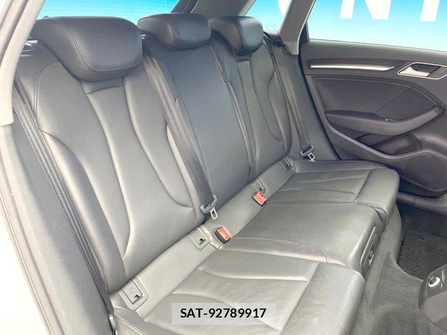 Audi A3 2017-10 8870428-9
