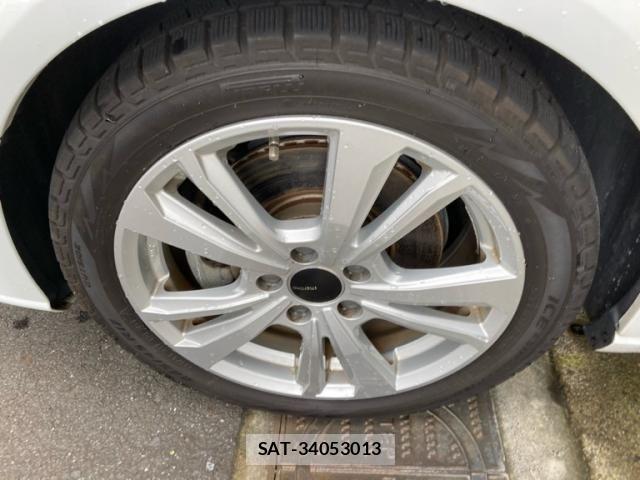 Audi A3 2019-06 8870426-2