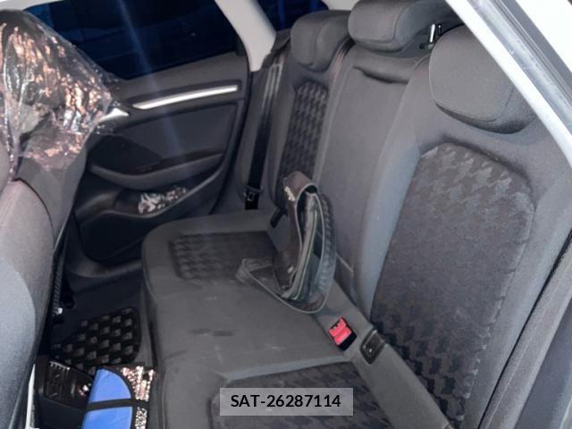 Audi A3 2013-12 8878728-12