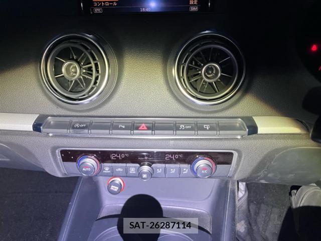 Audi A3 2013-12 8878728-17