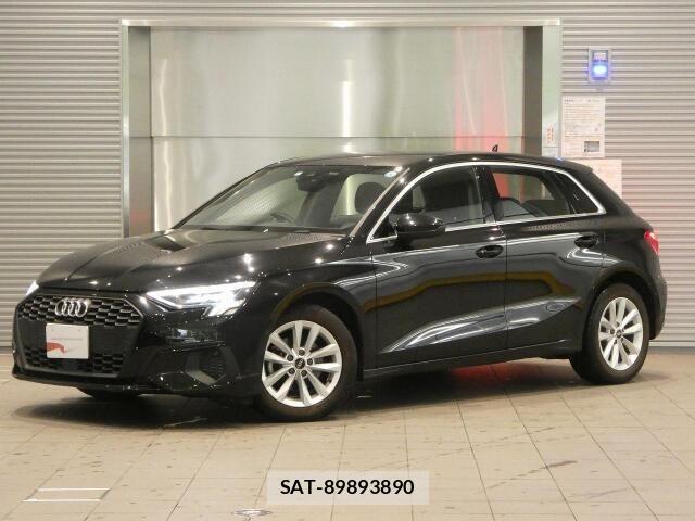 Audi A3 2022-02 8878727-0