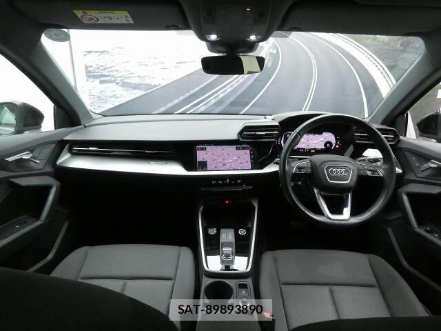 Audi A3 2022-02 8878727-1