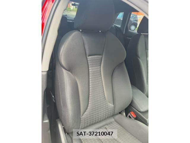 Audi A3 2018-09 8883313-11