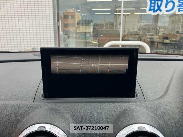 Audi A3 2018-09 8883313-14