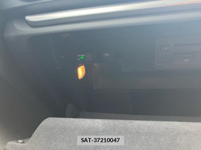 Audi A3 2018-09 8883313-24