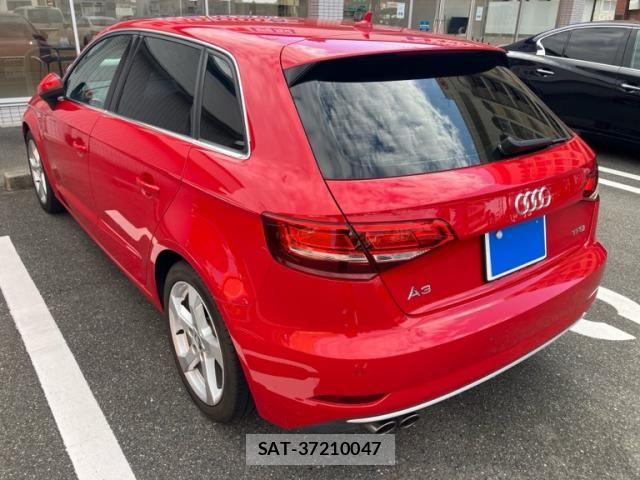 Audi A3 2018-09 8883313-2