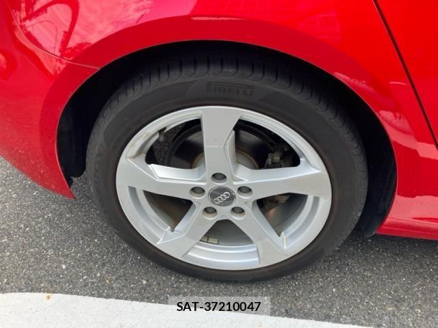 Audi A3 2018-09 8883313-6