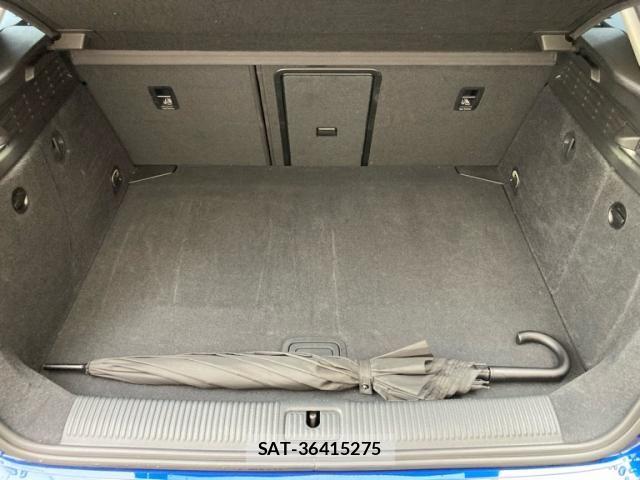 Audi E-TRON 2015-12 7960549-12
