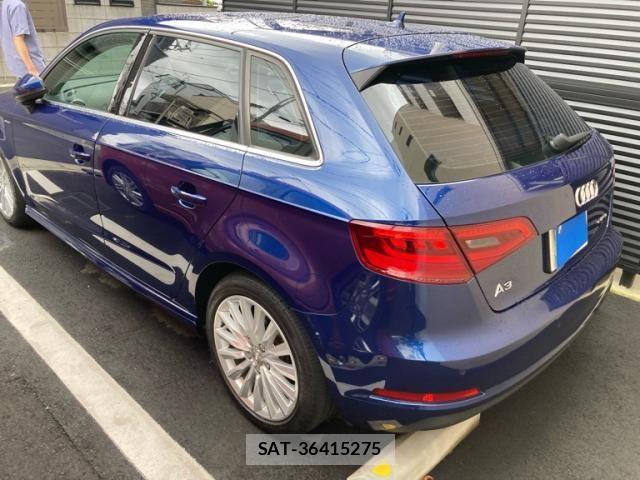 Audi E-TRON 2015-12 7960549-3