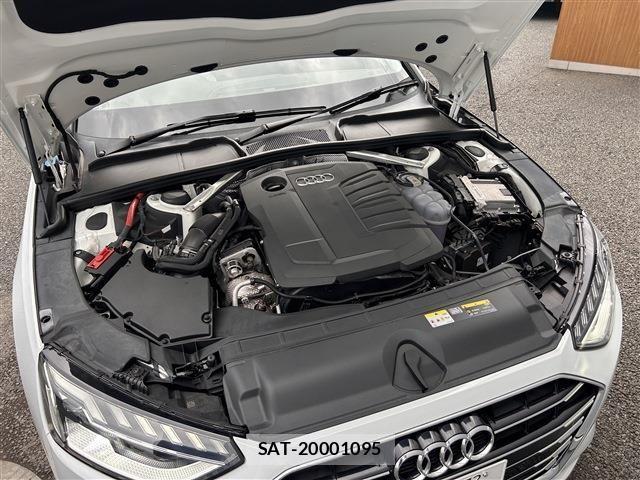 Audi A4 2021-03 1427627-9