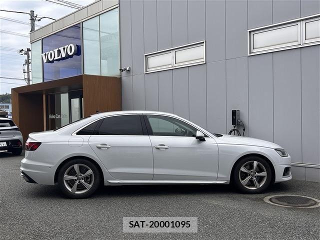 Audi A4 2021-03 1427627-3