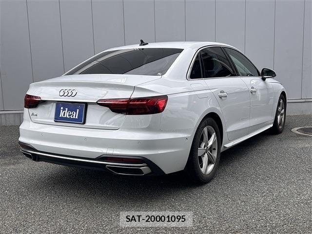 Audi A4 2021-03 1427627-4