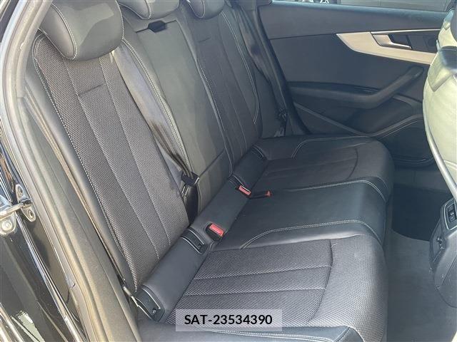 Audi A4 2017-12 1657757-12