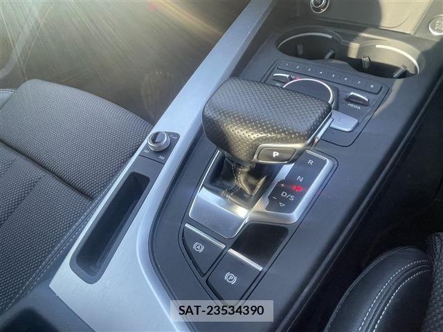 Audi A4 2017-12 1657757-20