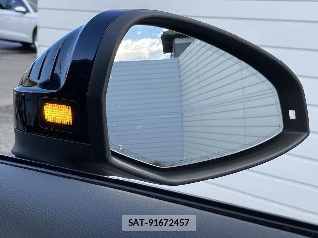 Audi A4 2023-05 2659851-10