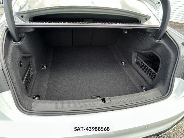 Audi A4 2024-11 3659967-16