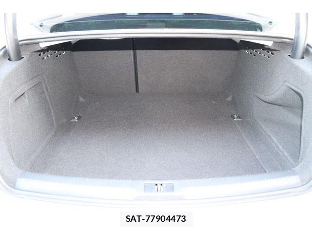 Audi A4 2014-10 3903694-16