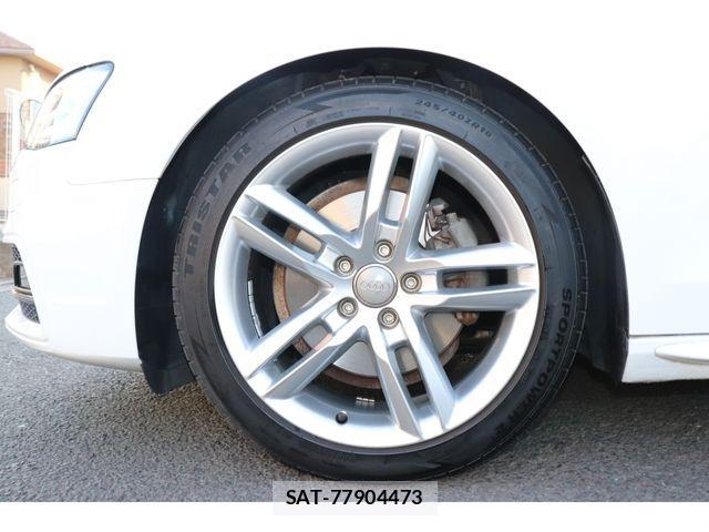 Audi A4 2014-10 3903694-26