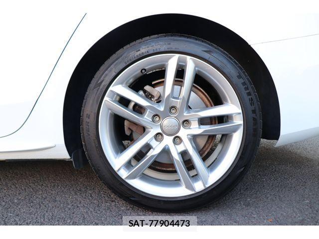 Audi A4 2014-10 3903694-27