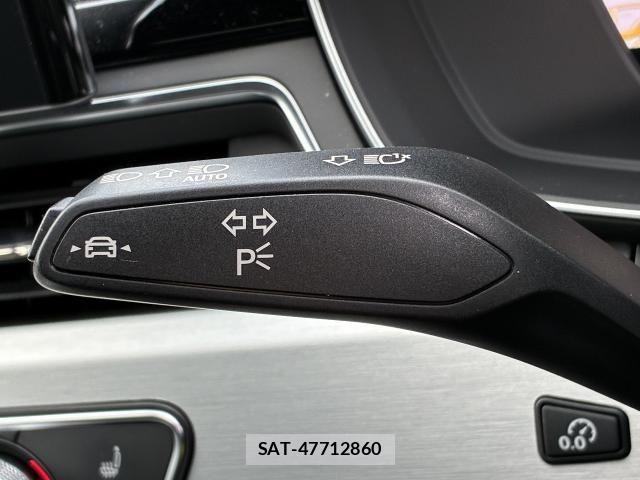 Audi A4 2022-02 6009462-9