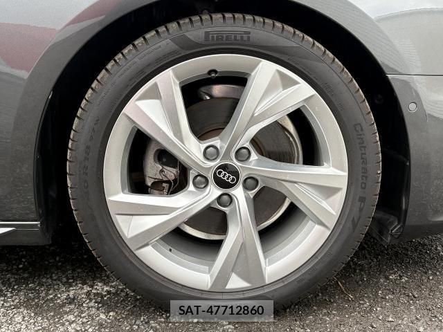 Audi A4 2022-02 6009462-12