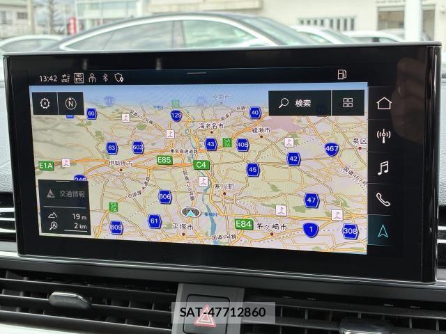 Audi A4 2022-02 6009462-25